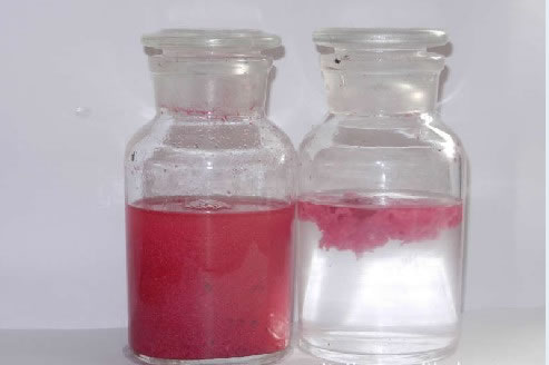 PH值是否对漆雾凝聚剂处理效果有影响？